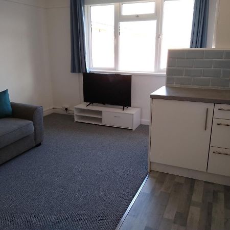 45 New Esplanade Court Apartment Пейнтън Екстериор снимка