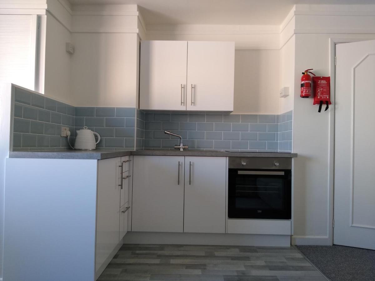 45 New Esplanade Court Apartment Пейнтън Екстериор снимка